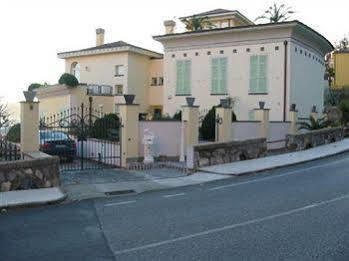 Casa de hóspedes Nina